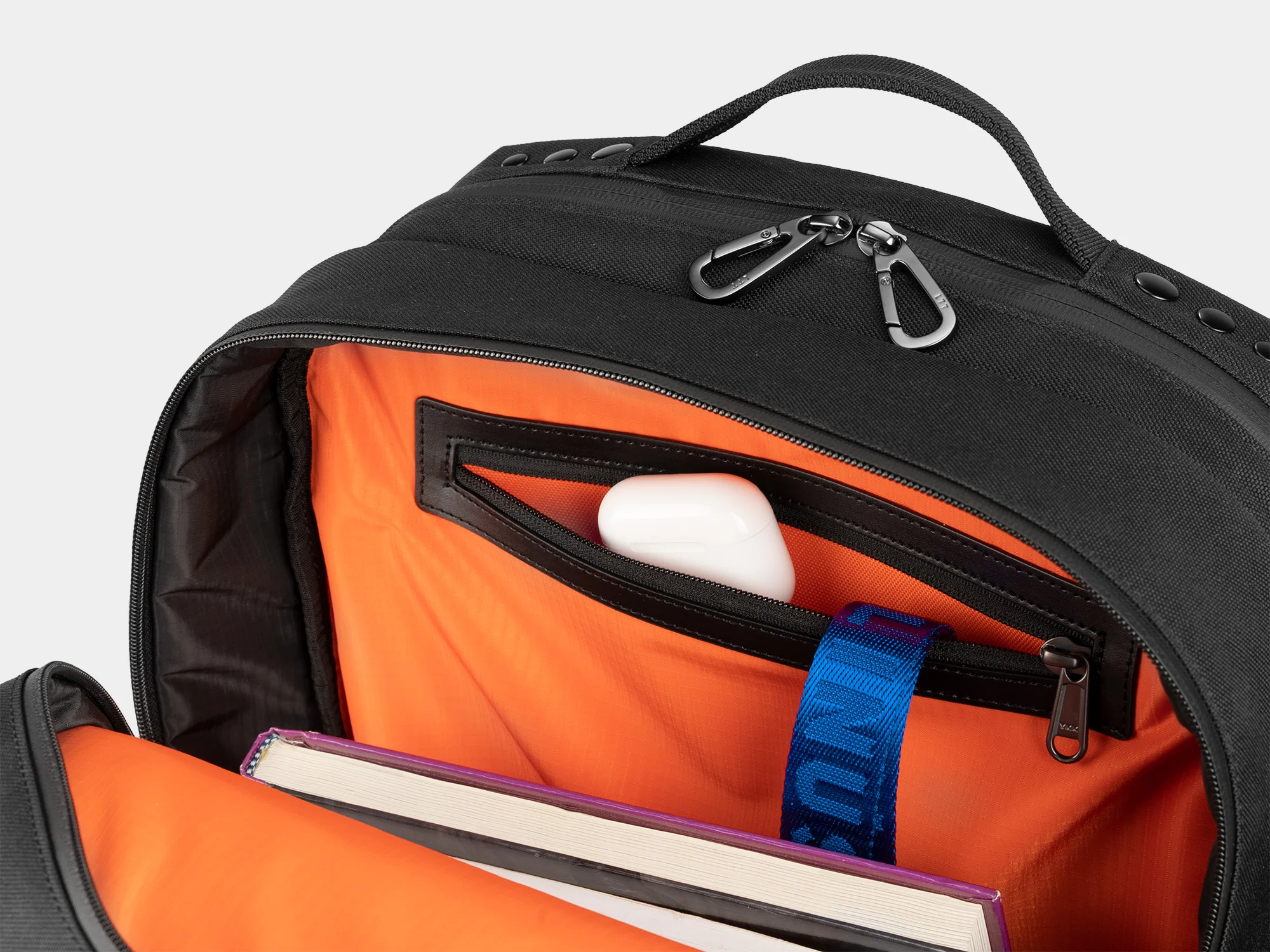 Backpack - Image 9